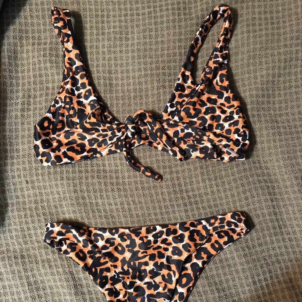 Trendy cheetah print bikini